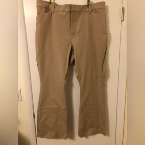 Old Navy Pixie Flare size 24